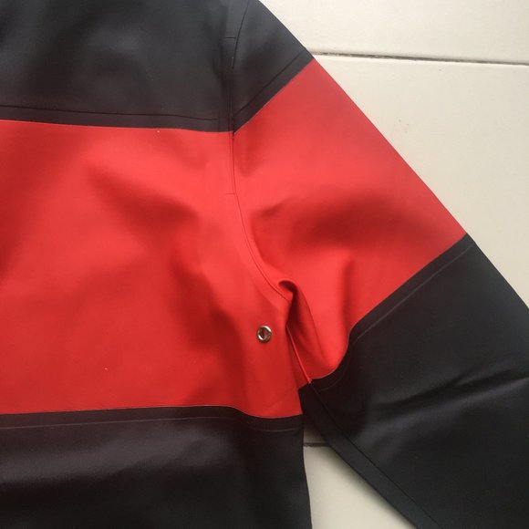 Stutterheim Stockholm Waterproof Hooded Raincoat - Picture 9 of 12